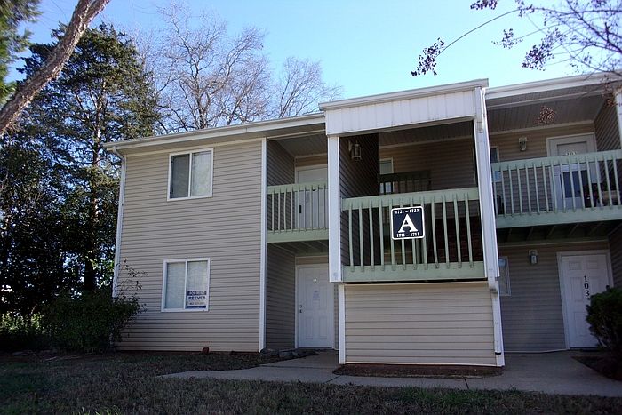 1st image of 1711 Eagles Pl #104