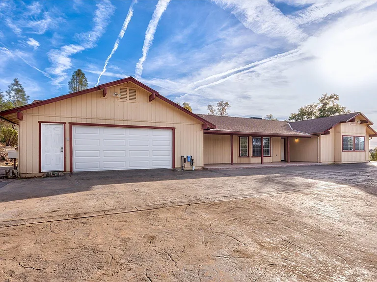 43106 Revis Cir E — Photo 3