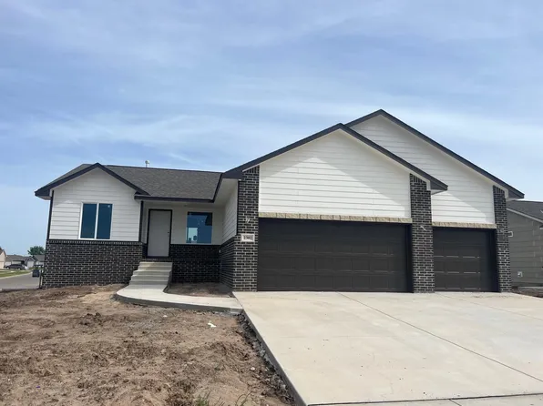 2302 S Liberty Cir, Wichita, KS 67235