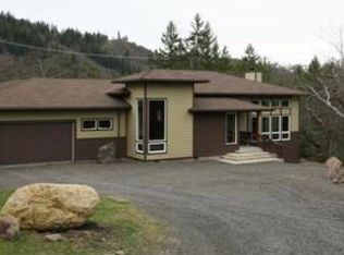 550 Cove Rd, Ashland, OR 97520