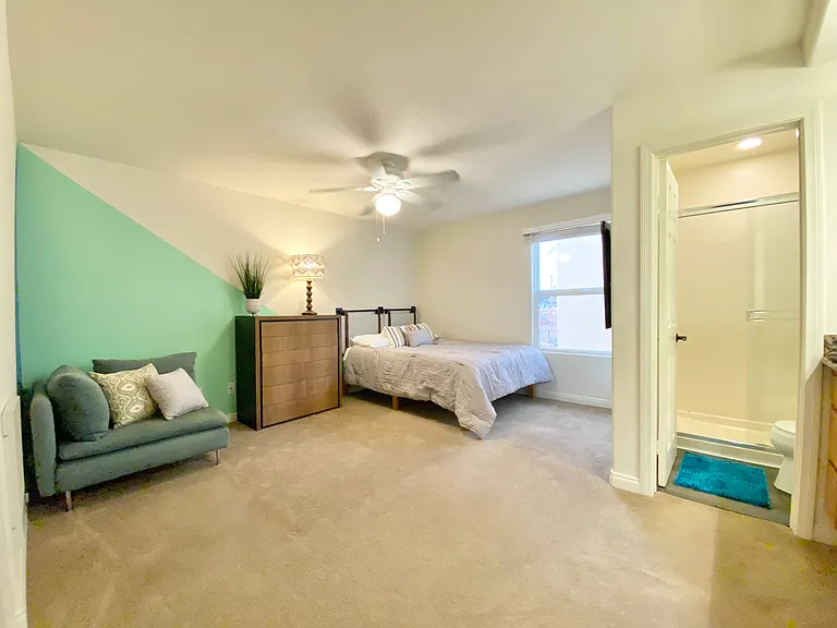 3911 Jewell St #C — Photo 5