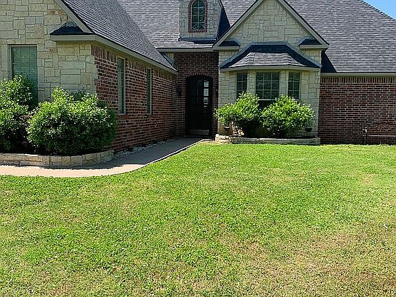 2nd image of 63 Fairway Dr