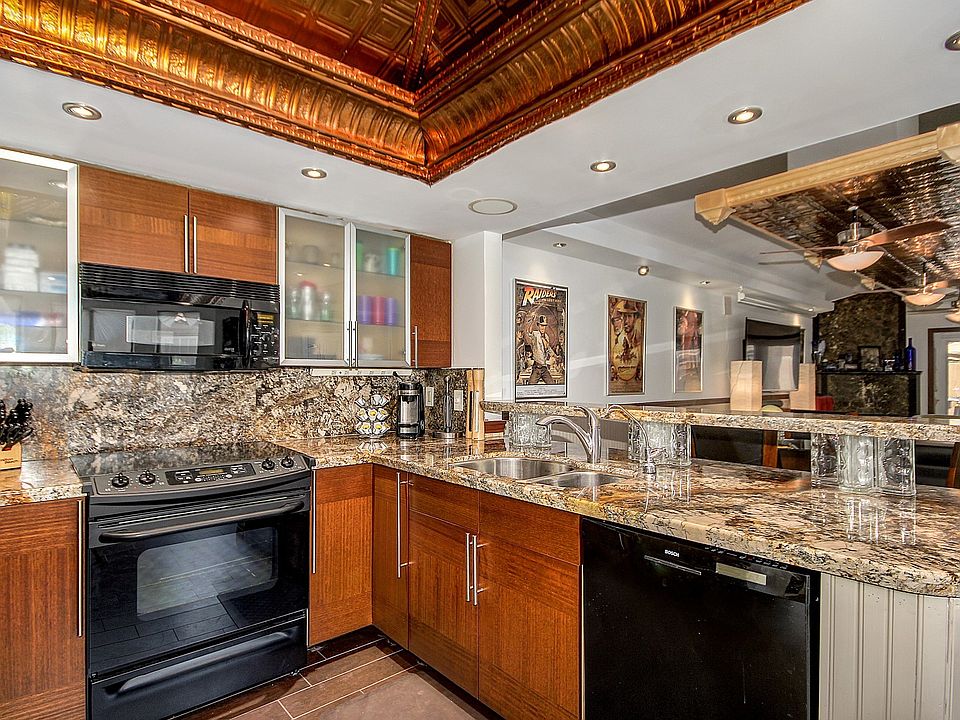 1st image of 1520 N 40th St #14