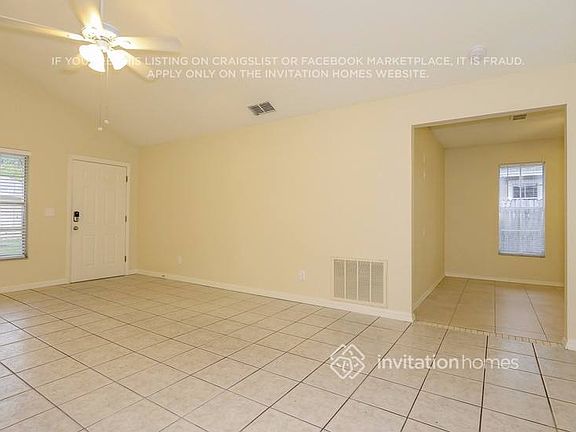 3rd image of 3764 Carmichael Ct