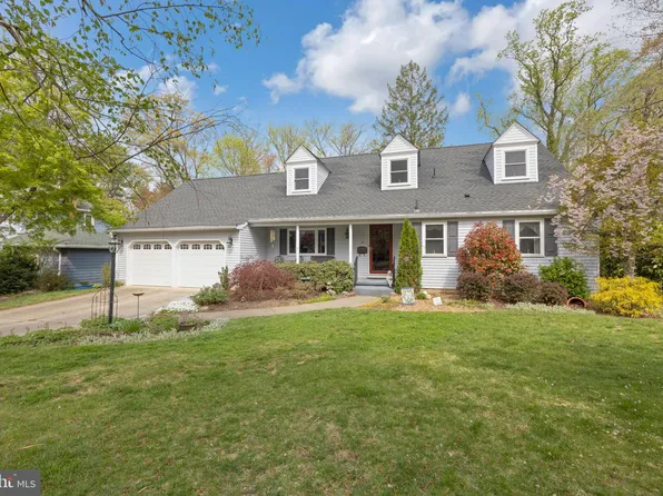 11 W Spruce Ave, Moorestown, NJ 08057