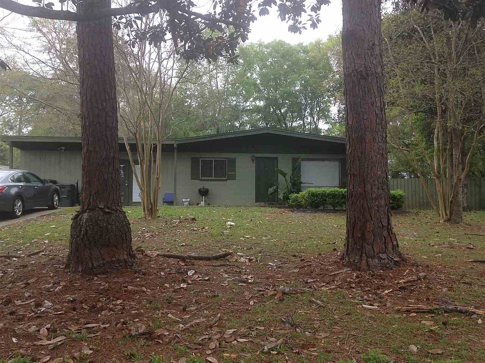 2nd image of 2302 Oxford Rd