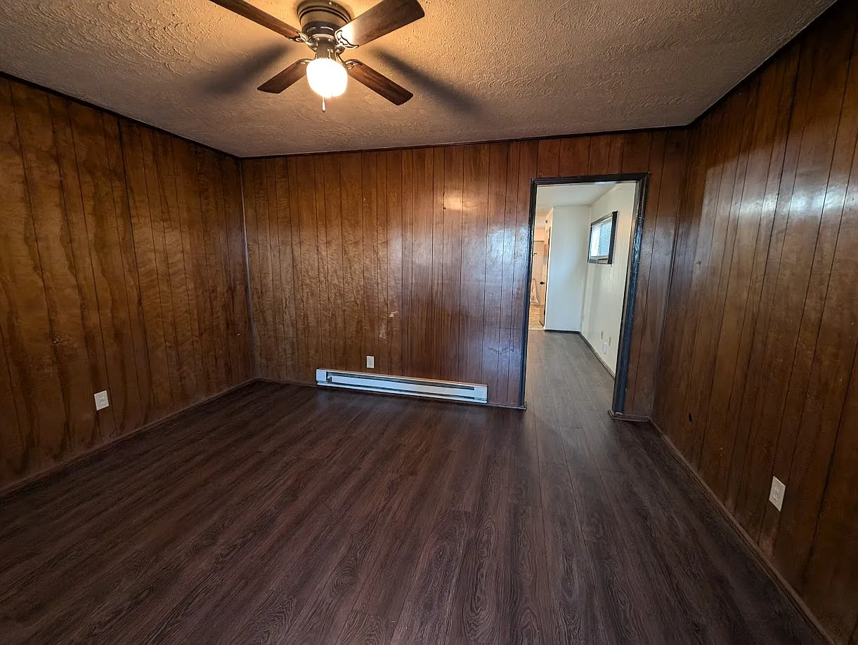 1 bed, 560 sqft, $700 — Photo 2