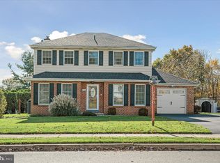 2110 Horseshoe Rd, Warrington, PA 18976