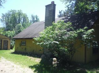 8800 E Colby Rd, Crystal, MI 48818