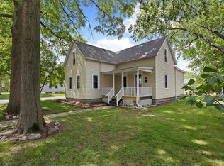 1520 Oak St, Highland, IL 62249