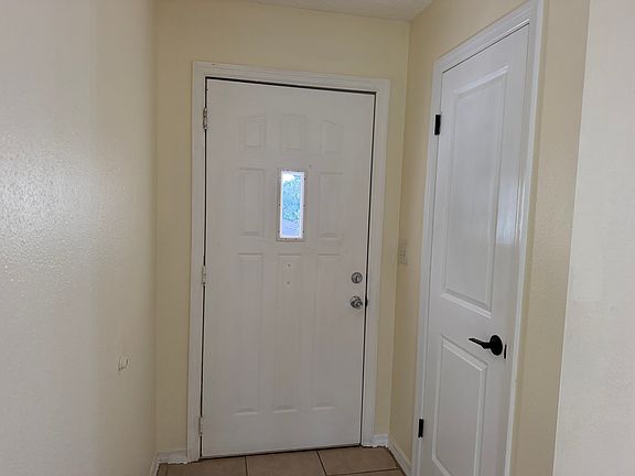 2nd image of 230 Ridgecrest Loop APT C