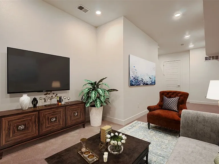 Brand New 3b/3.5bth Townhomes in the Heart of Park Hill. — Photo 20