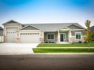 2985 E Galway Cir, Post Falls, ID 83854