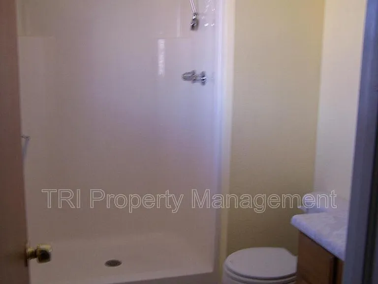 314 N 49th Avenue Ct — Photo 4