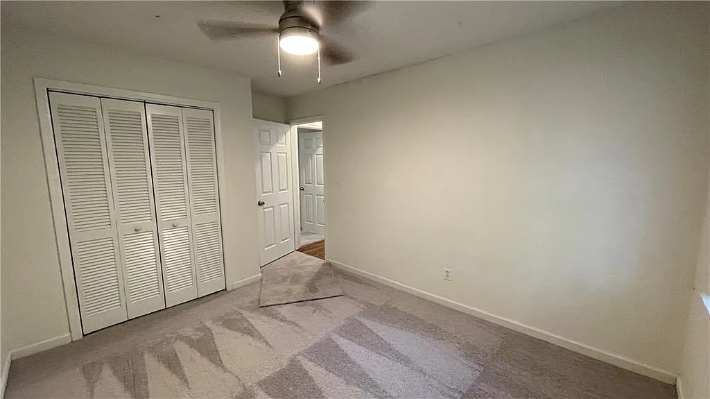 2 bed, 1.0 bath, 900 sqft, $1,400 — Photo 4