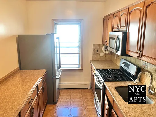 Rented by New York City Apartments | media 26