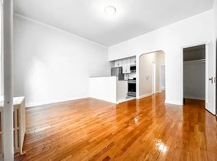 328 W 83rd St APT 3E, New York, NY 10024