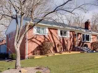 7509 Mendota Pl, Springfield, VA 22150