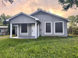 504 N Thomason St, Willis, TX 77378