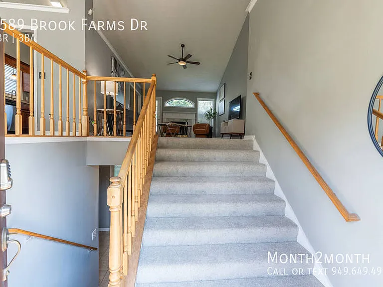 4589 Brook Farms Dr — Photo 30