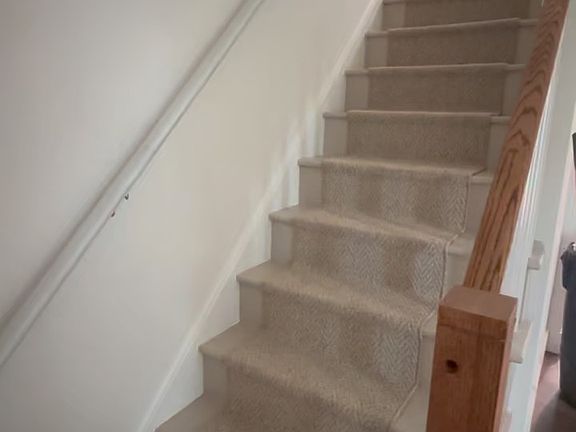 3rd image of 216 Black Horse Dr