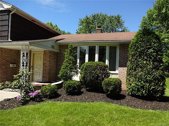 4th image of 106 Mahogany Dr