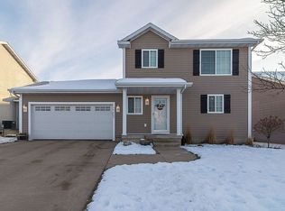 3305 Lennon Ln, Marion, IA 52302