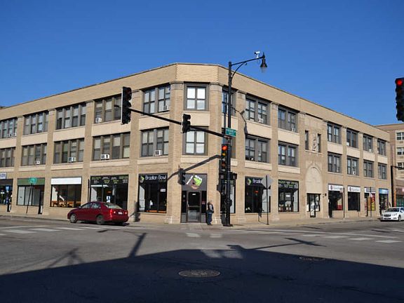 5th image of 4804 N Kedzie Ave APT 102