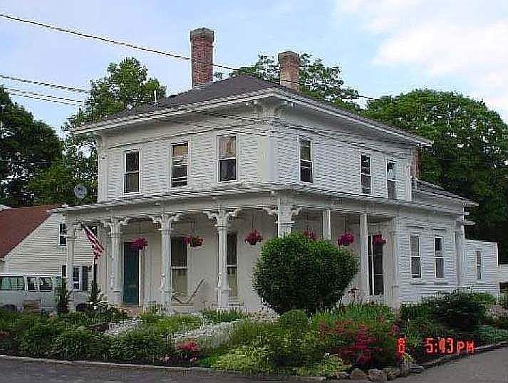 43 Oak St, Middleboro, MA 02346 Zillow