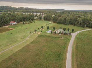 44 Rest Ln, Decaturville, TN 38329