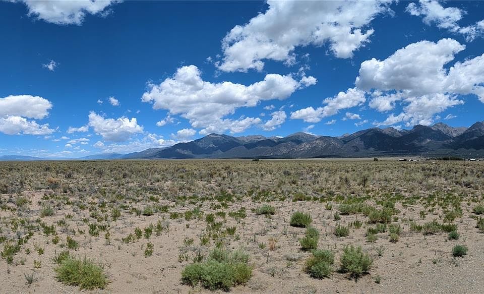 1st image of 1097 Pioneer Trail