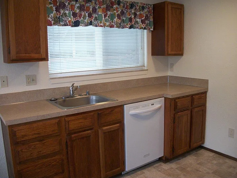 11250 Greenwood Ave N #101 — Photo 2
