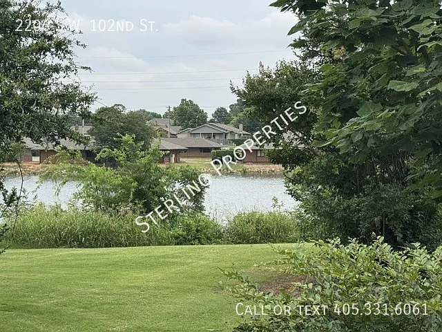 2206 SW 102nd St — Photo 4