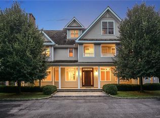 124 High Ridge Rd, Pound Ridge, NY 10576