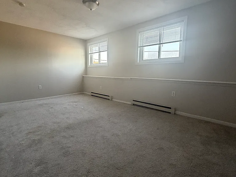 165 Main St #6 — Photo 8