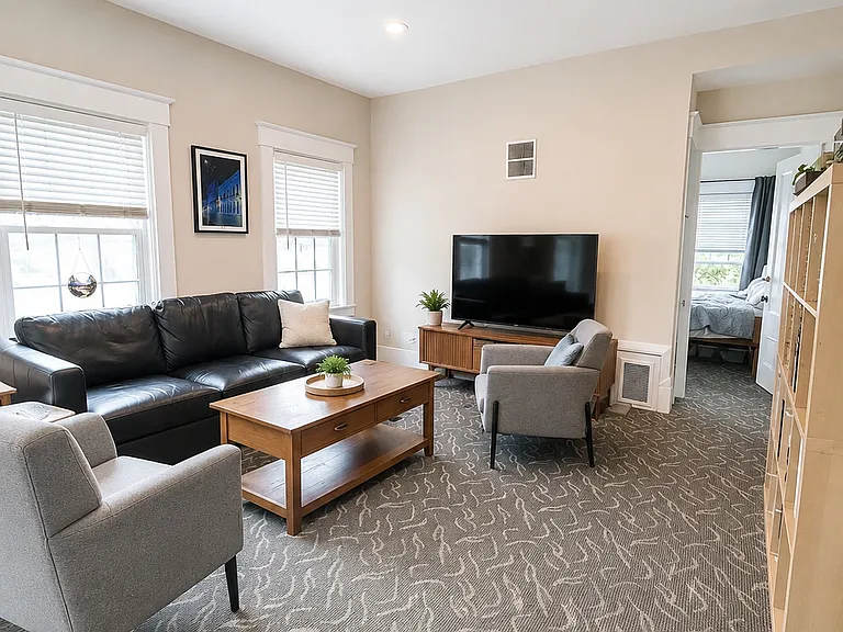 55 Myrtle St #1 — Photo 2