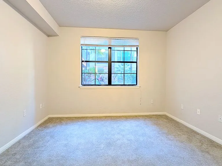 911 N Orange Ave #122 — Photo 9