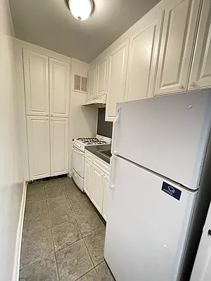 Rented by Voro New York | media 11