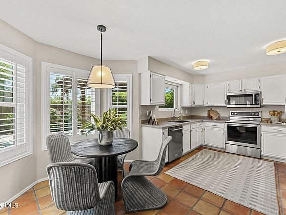 4th image of 3625 E Rosemonte Drive