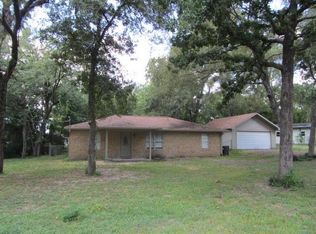 61 Veronica Ln, Huntsville, TX 77340