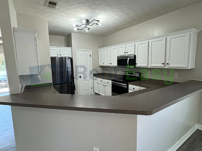 5208 Pirata Pl — Photo 8