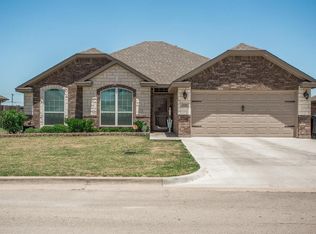 308 Rose Ave, Cleburne, TX 76033