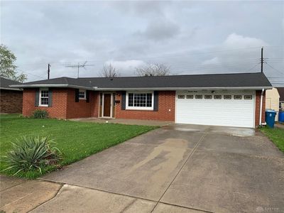 1990 Fair Oaks Dr, Sidney, OH, 45365