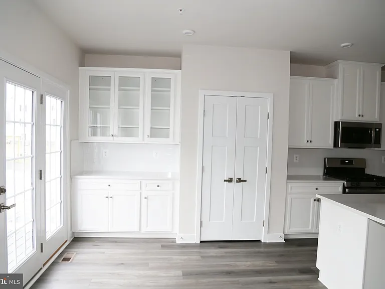 1790 Atlas Dr — Photo 10