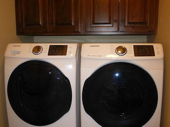 2nd image of 281 Chardonnay Ln