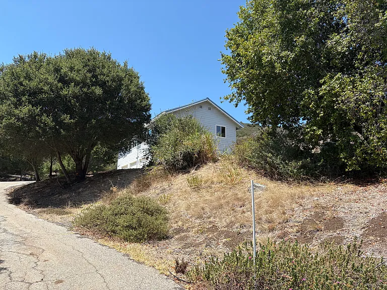2995 Atascadero Rd — Photo 2