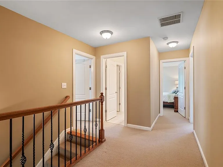 3845 Seaton Dr — Photo 35