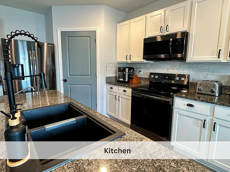 12025 Myrtle Rock Dr — Photo 4