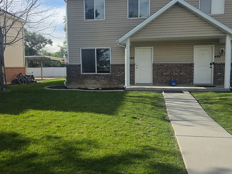 482 E 475 N — Photo 1