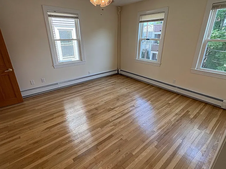 67 Oak St #2 — Photo 5